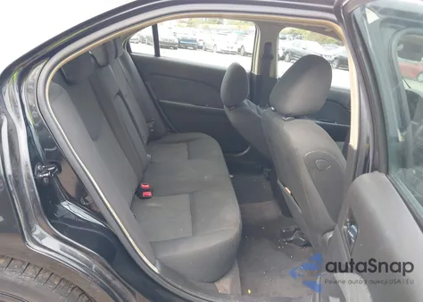 2010 Mercury Milan from USA, damaged, VIN 3MEHM0HA6AR612482